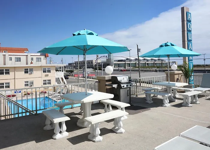 Aquarius Oceanfront Inn